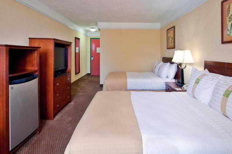 Holiday Inn Ponce & El Tropical Casino By Ihg Eksteriør bilde